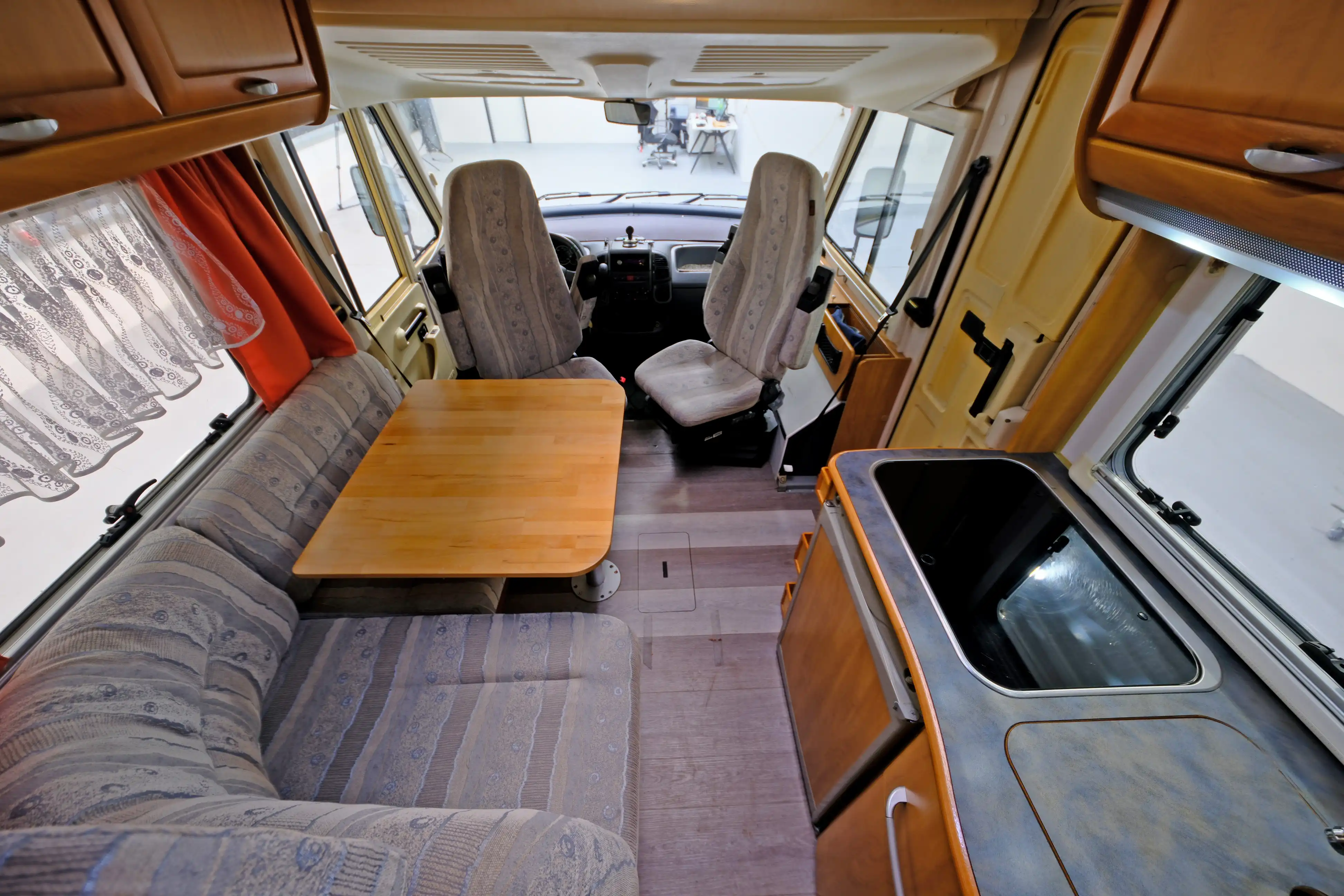 HYMER-ERIBA B 524